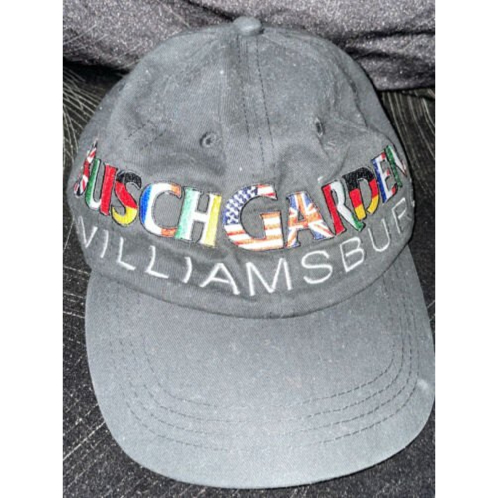 VINTAGE Old Country Flags Busch Gardens Williamsburg White Adjustable Hat Nice!